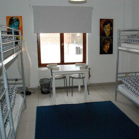 Brussels Hello Hostel Koekelberg Екстериор снимка