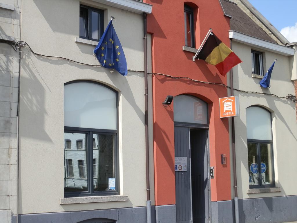 Brussels Hello Hostel Koekelberg Екстериор снимка